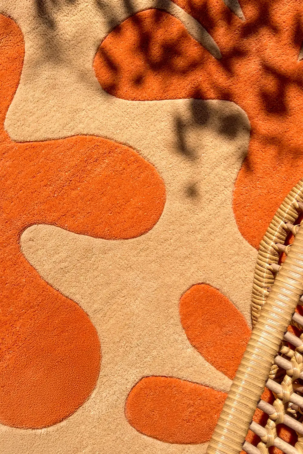 Abstract Floral Hand-Tufted Wool Rug - Image 6