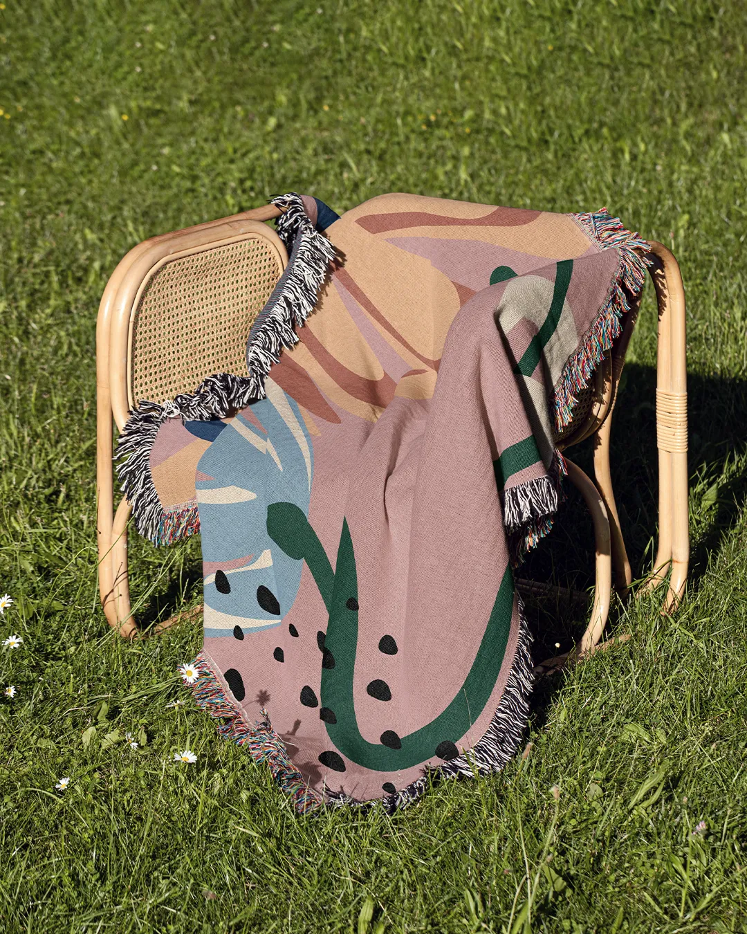 Abstract Floral Pink Cotton Woven Throw Blanket - Image 3
