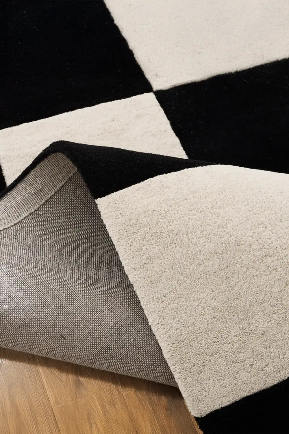 Black and White Big Checkered Hand-Tufted Wool Rug - Image 3