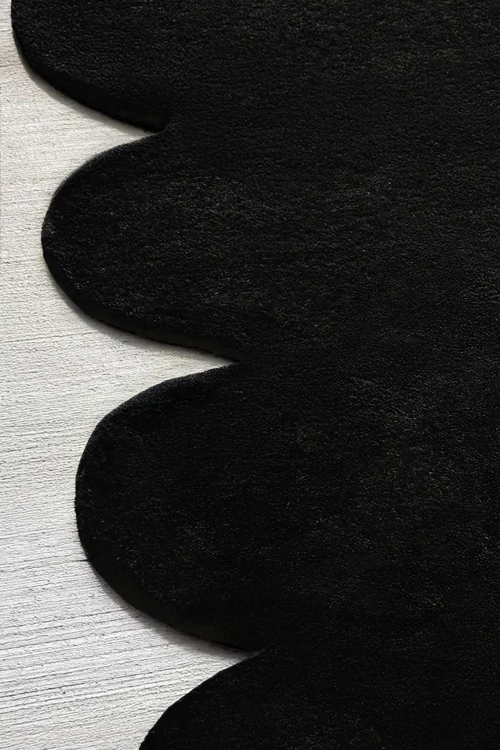 Solid Color Sculpted Edge Hand-Tufted Wool Rug - Image 11