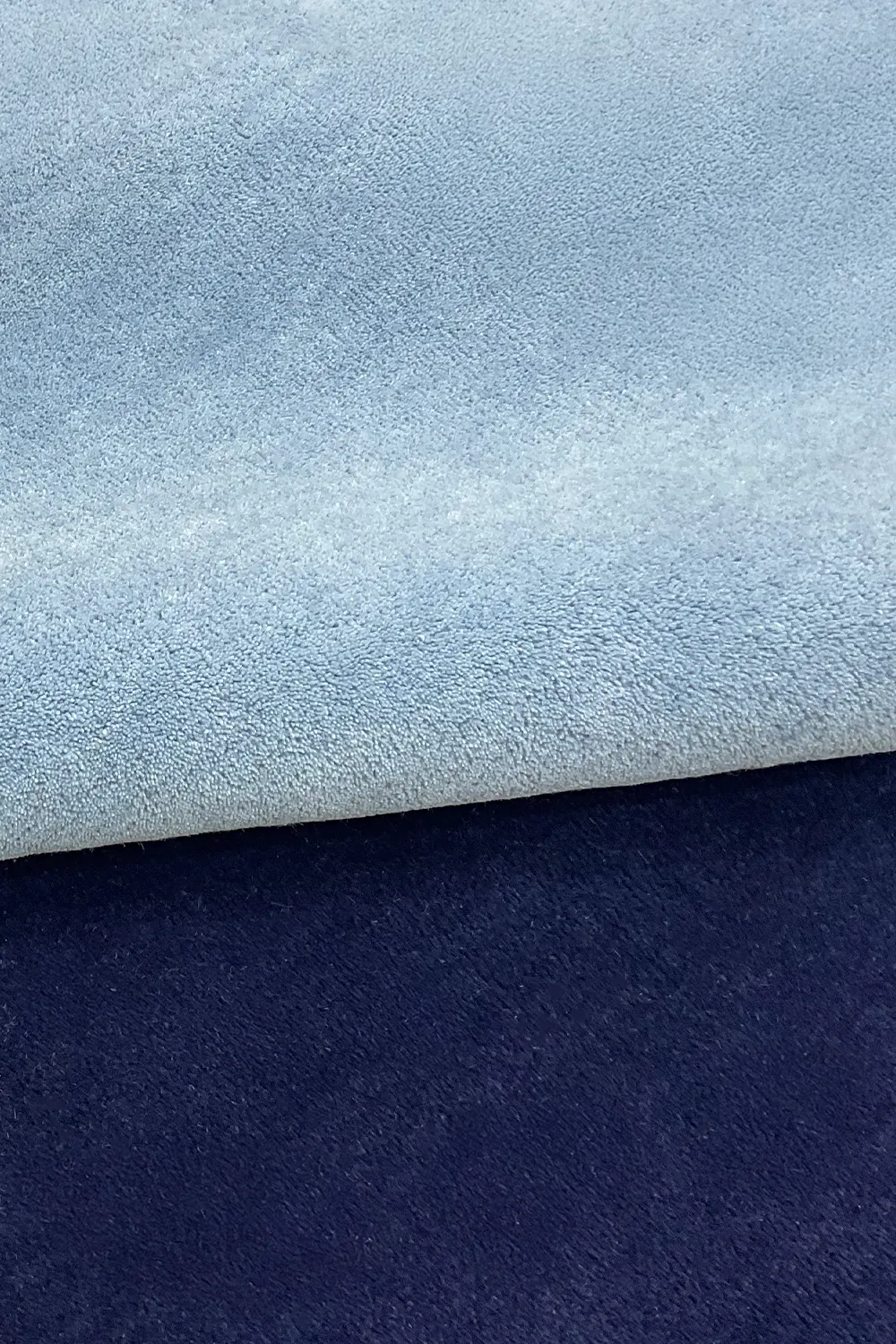 Classic Color Block Hand-Tufted Wool Rug - Image 15