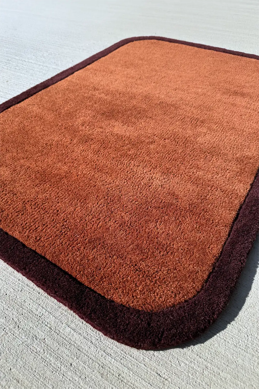 Contour Edge Hand-Tufted Wool Rug - Image 6