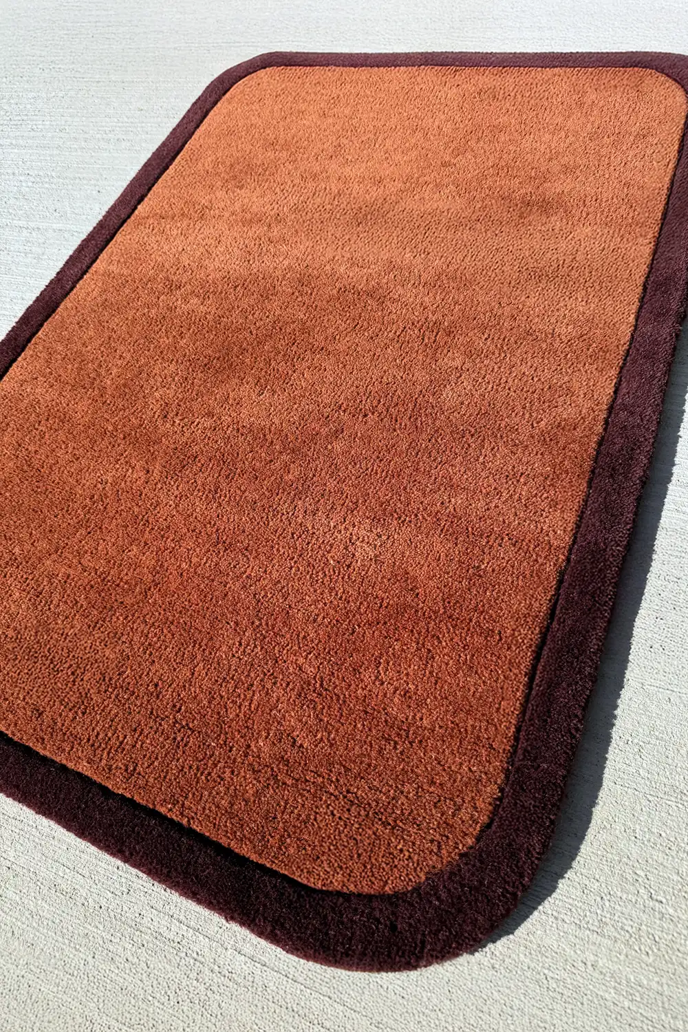 Contour Edge Hand-Tufted Wool Rug - Image 7