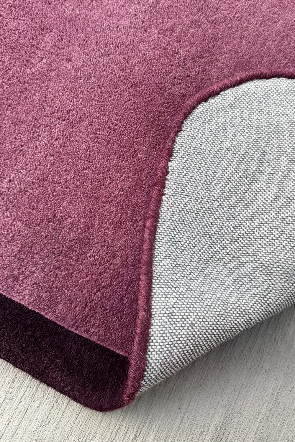 Contour Edge Hand-Tufted Wool Rug - Image 22