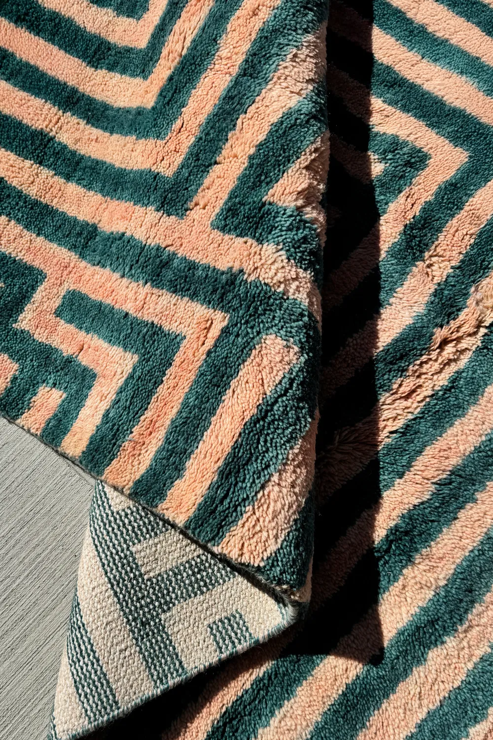 Green and Peach Maze Moroccan Shag Wool Rug - Image 3