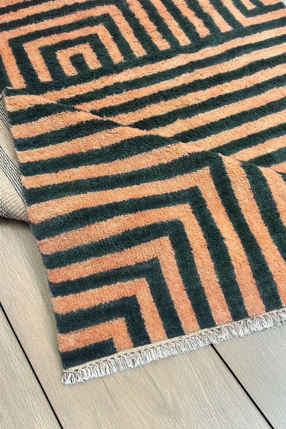Green and Peach Maze Moroccan Shag Wool Rug - Image 7