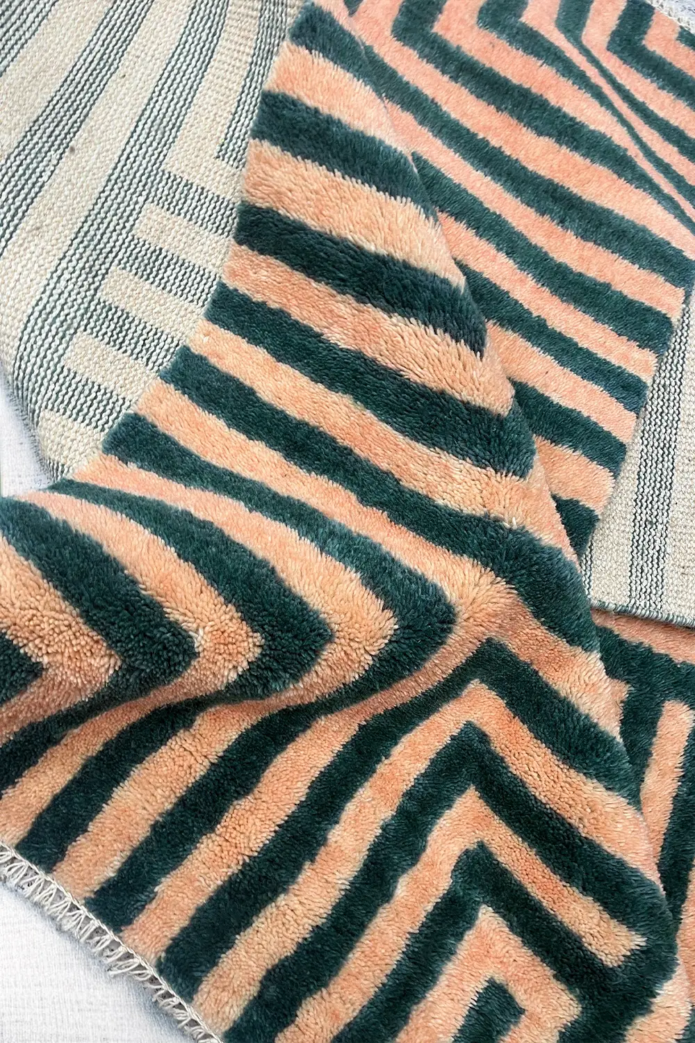 Green and Peach Maze Moroccan Shag Wool Rug - Image 8