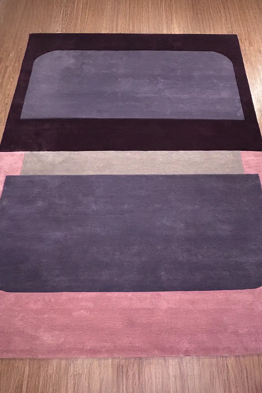 Midnight Color Block Hand-Tufted Purple Wool Rug - Image 4