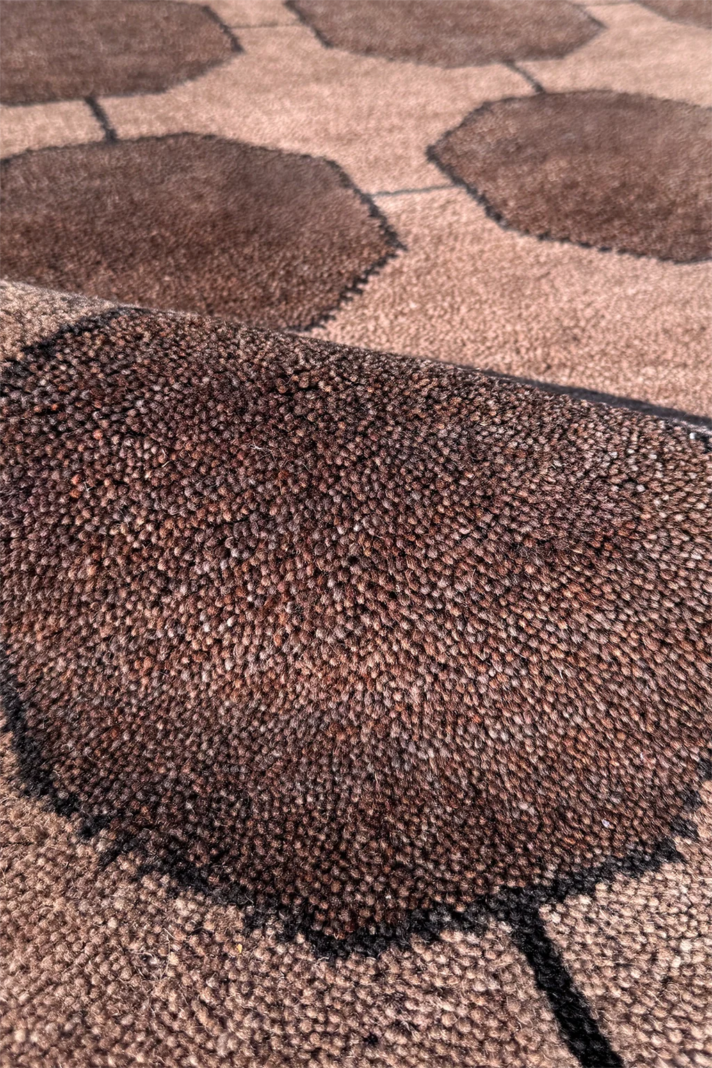 Octagon Link Hand-Knotted Wool Rug - Image 46