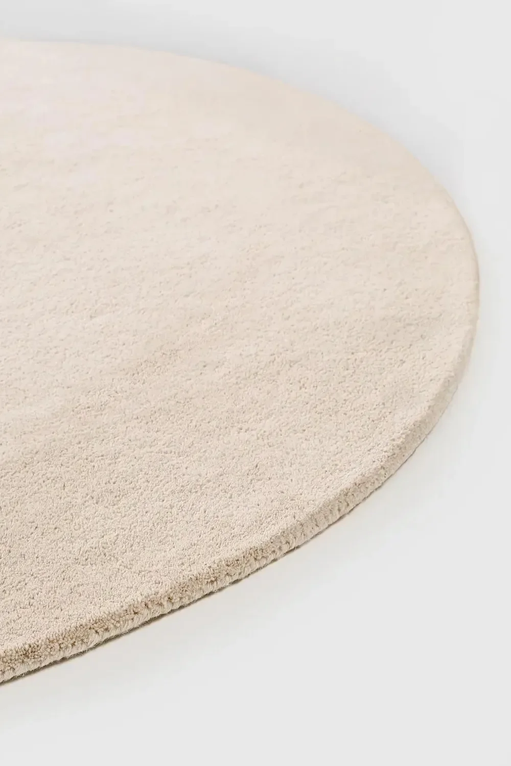 Classic Color Block Round Hand-Tufted Wool Rug - Image 10