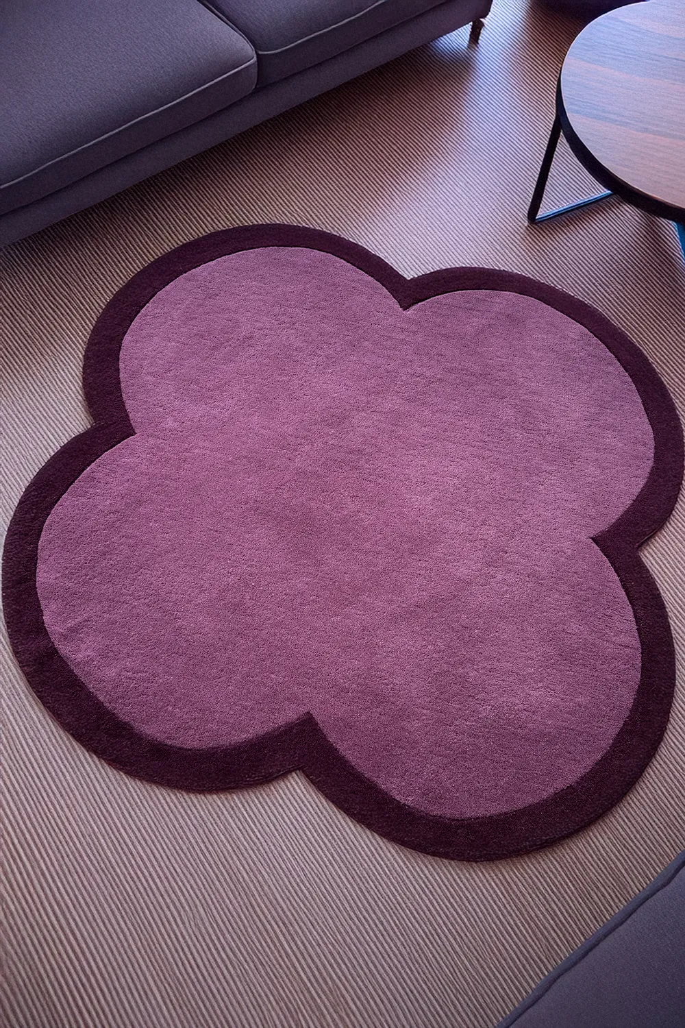 Quatra Hand-Tufted Wool Rug - Image 4