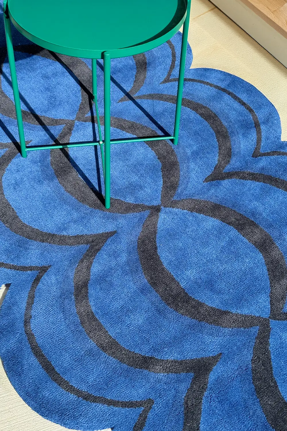 Ripple Wavy Hand-Tufted Wool Rug - Image 3