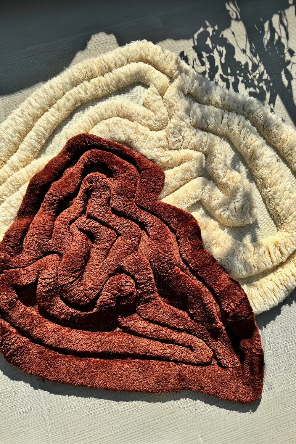 Rolling Tides Hand-Knotted Shag Wool Rug - Image 15