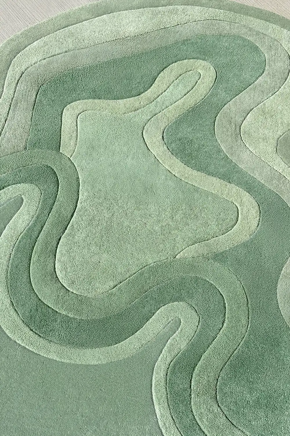 Rolling Tides Hand-Tufted Wool Rug - Image 9