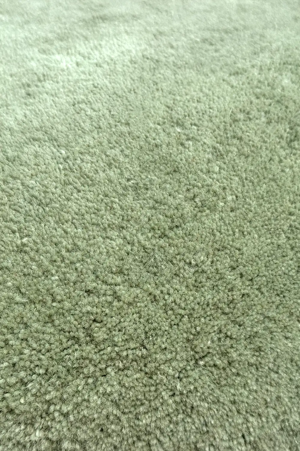 Sculpted Edge Hand-Tufted Wool Rug - Image 3