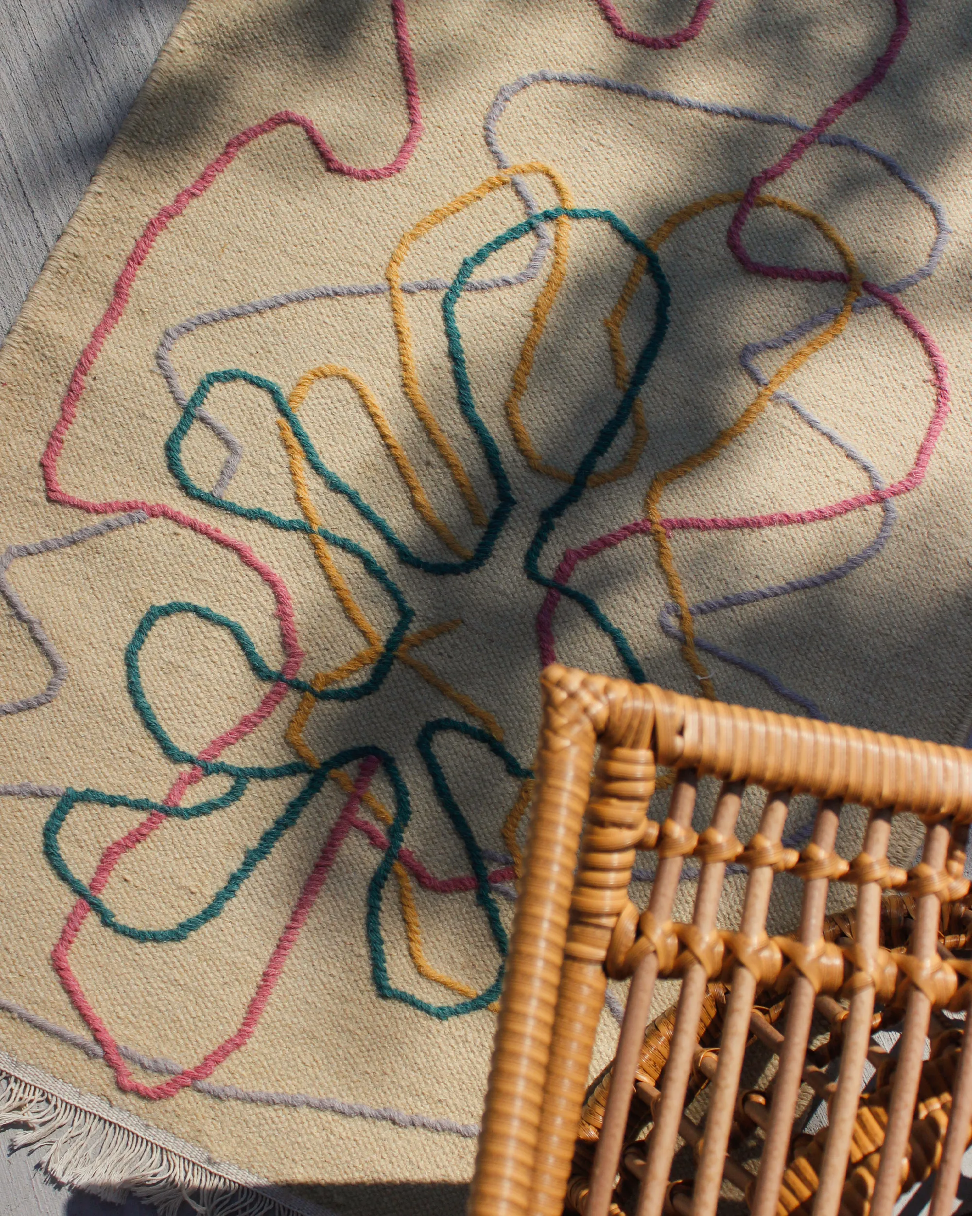 Squiggly Tan Woven Wool Rug - Image 5