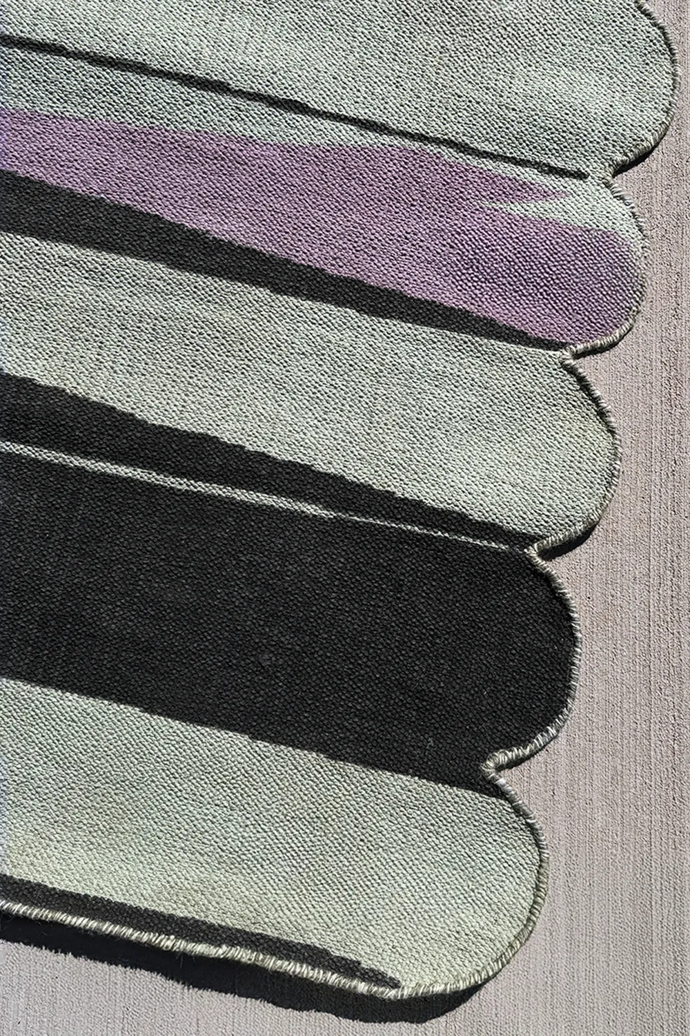 Temple Steps Scalloped Flat Woven Wool Rug - Image 2